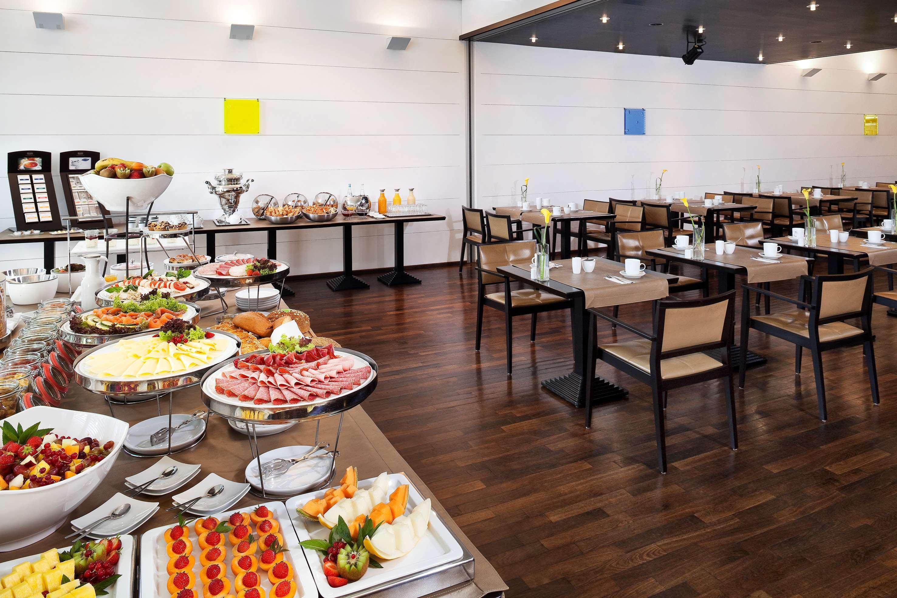 Innside By Melia Duesseldorf Seestern Extérieur photo