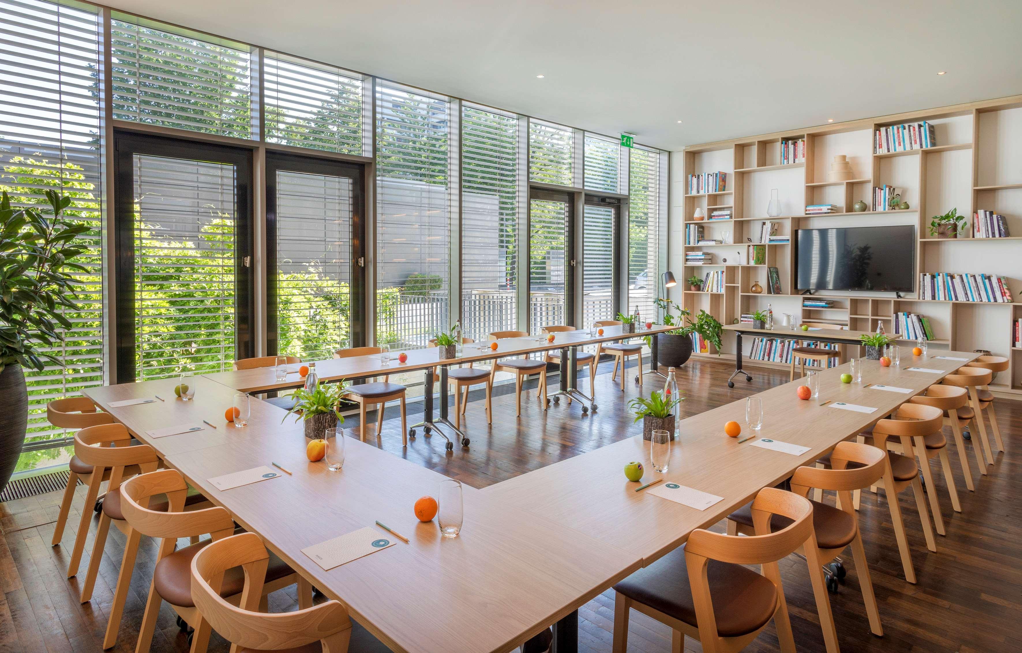 Innside By Melia Duesseldorf Seestern Extérieur photo