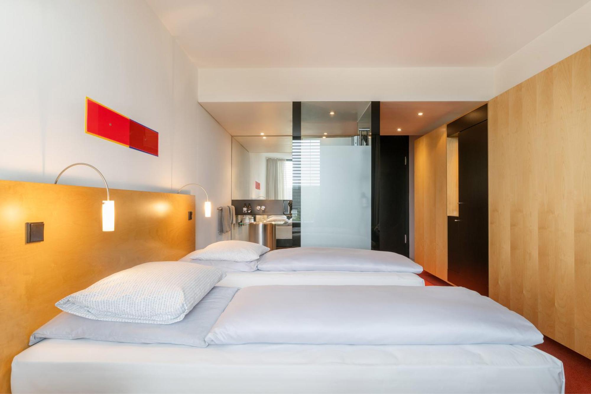 Innside By Melia Duesseldorf Seestern Extérieur photo