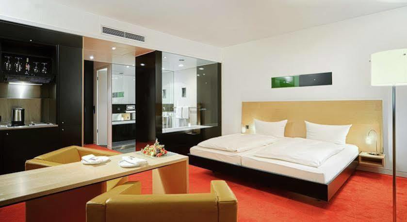 Innside By Melia Duesseldorf Seestern Extérieur photo