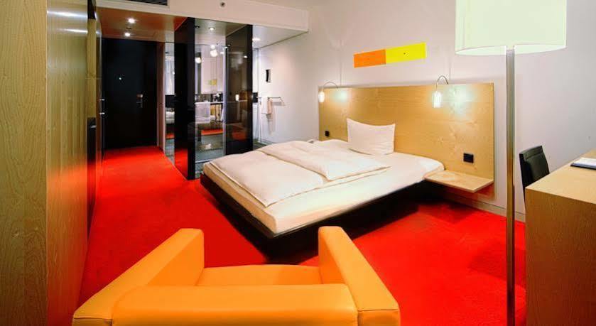 Innside By Melia Duesseldorf Seestern Extérieur photo